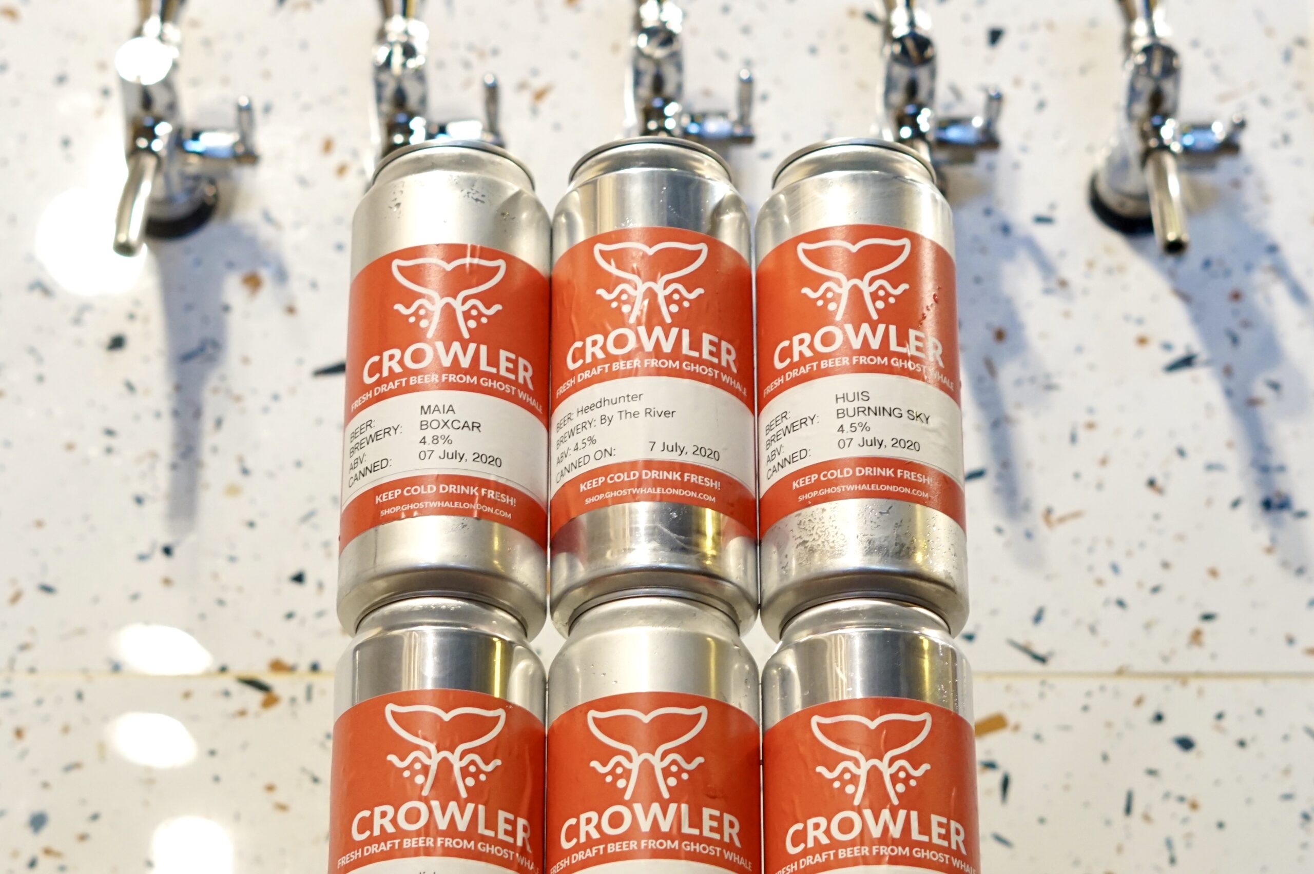 Crowler club craft beer 